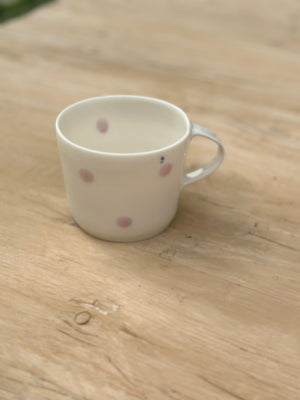 annlouiseroman-espressokop-prikketkeramik-keramik