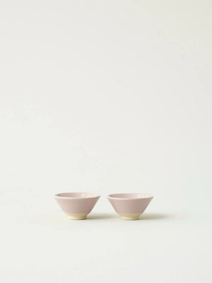 memphis-skål-rose-stilleben