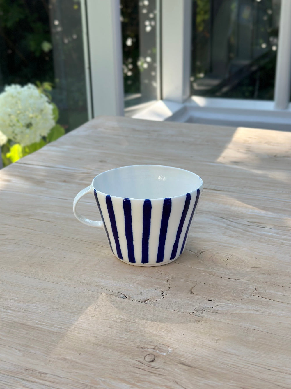 tekop-brede-blå-striber-annlouiseroman-keramik