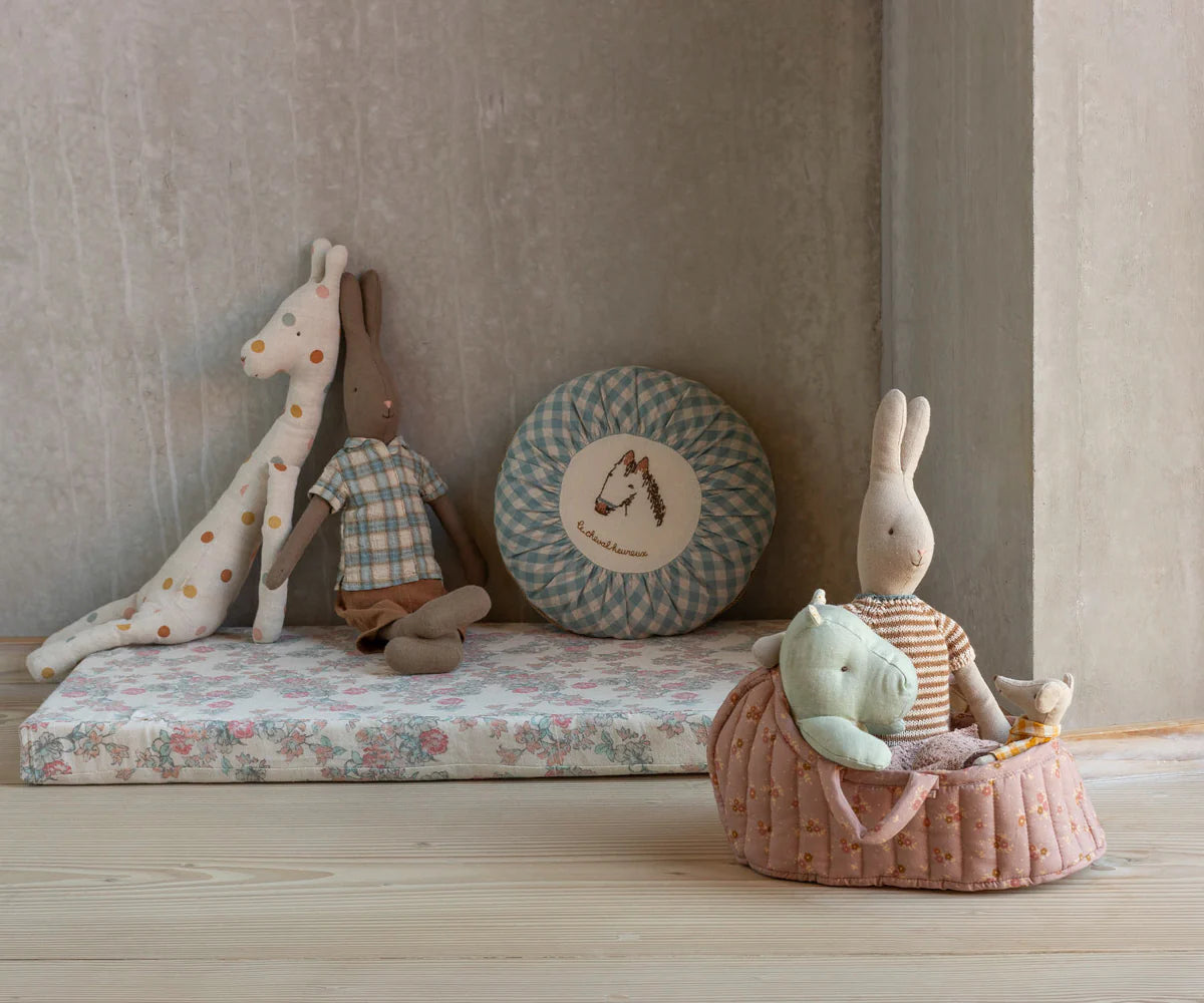 hare-kanin-maileg-shorts