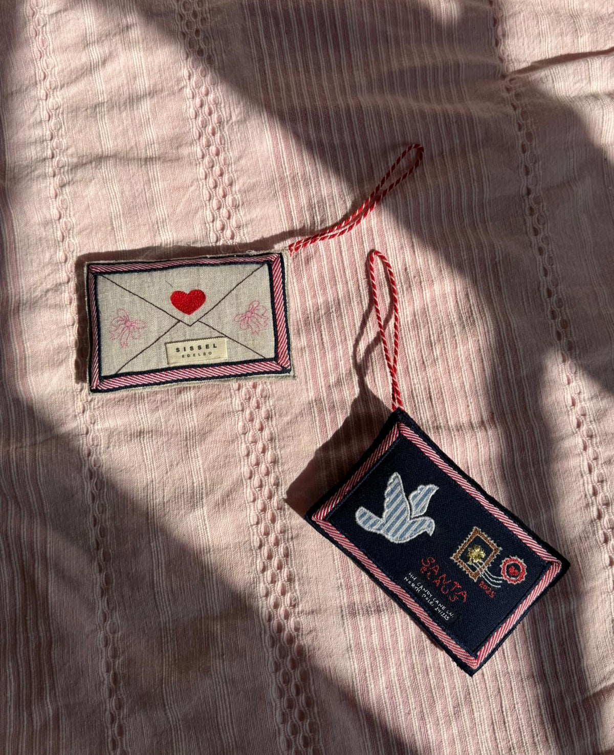 Sissel Edelbo: Christmas Letter Ornament Santa