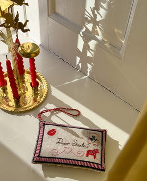 Sissel Edelbo: Christmas Letter Ornament Santa