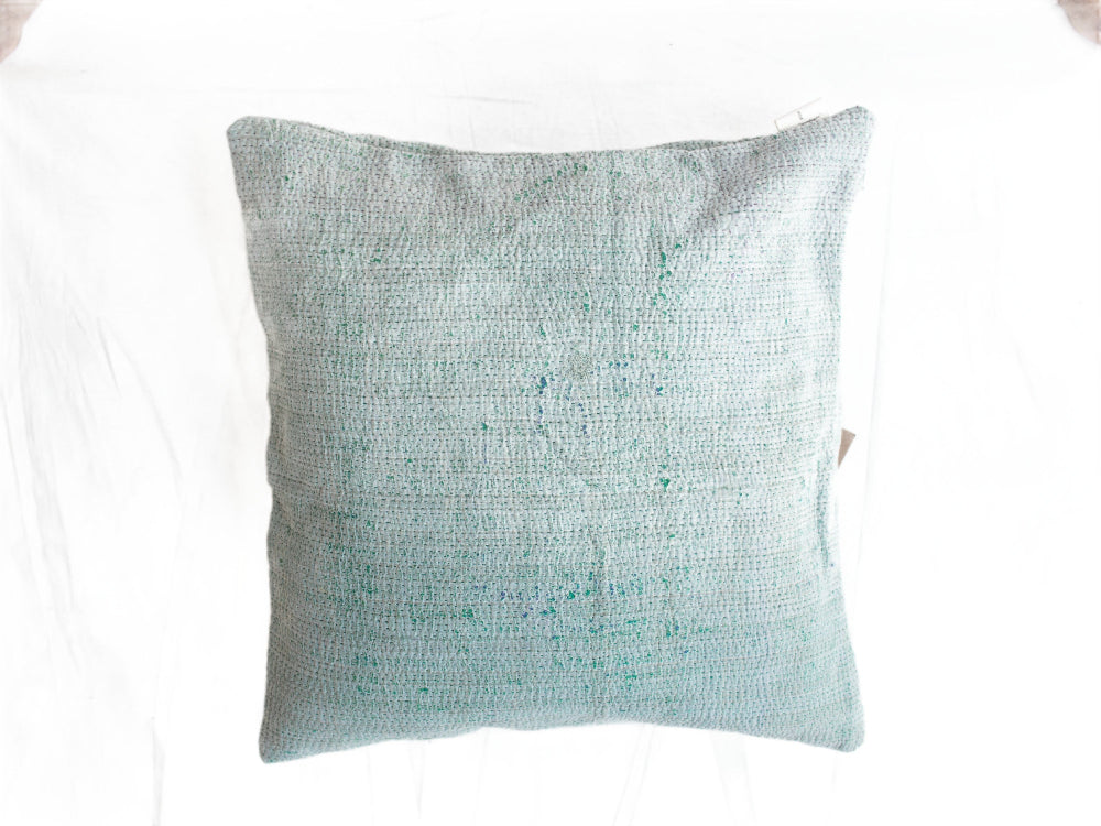Unika-pude-quote-sari