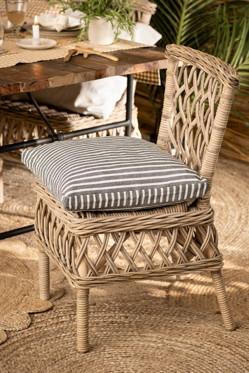 Hyndebetræk Louis sort m/hvid strib 45x45 cm